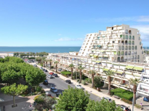 STUDIO 2-3 pers PARKING CLIM VUE PORT ET MER